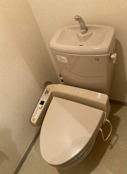 ソアブール高田馬場のトイレ|温水洗浄機能付トイレ☆（同一仕様写真）