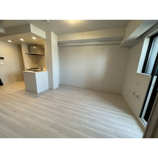 レーベン姫路本町の居間・リビング