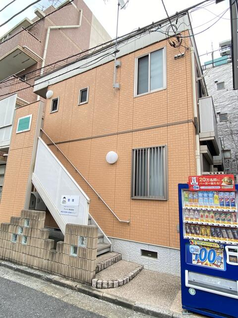 メゾン・プラッツのエントランス