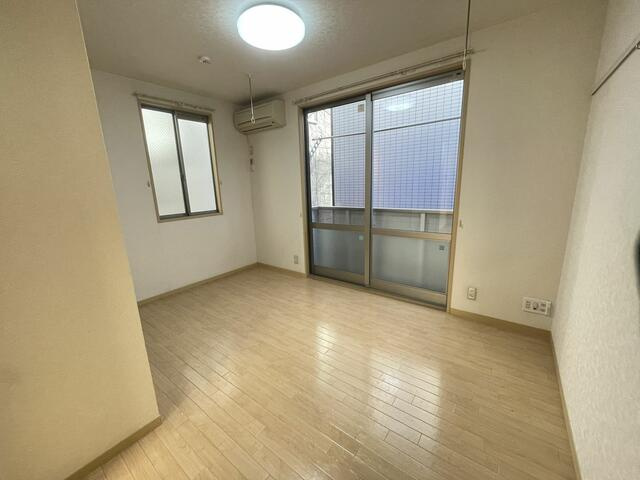 メゾン・プラッツの洋室