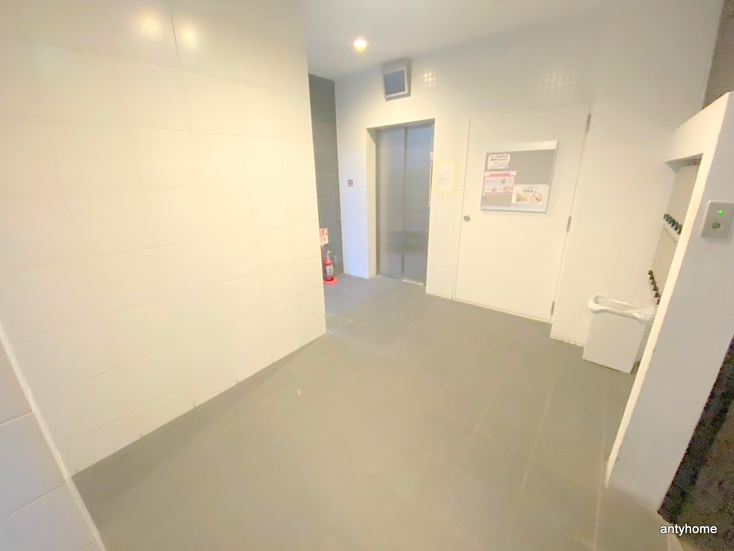 クレオキタホリエ　仲介手数料無料のロビー