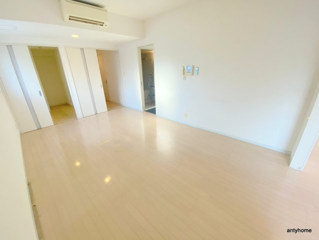 クレオキタホリエ　仲介手数料無料の洋室