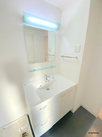 クレオキタホリエ　仲介手数料無料の洗面所