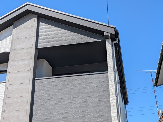水戸市堀町25期　新築戸建て　2号棟のバルコニー