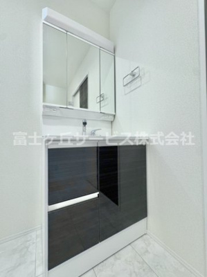 【独立洗面台】 | 豊橋市梅薮町 新築一戸建て | 朝の身支度には欠かせない独立洗面化粧台