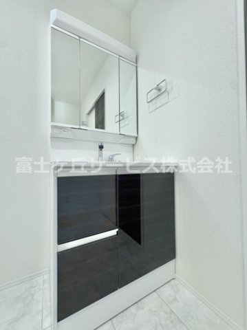 【独立洗面台】 | 豊橋市梅薮町 新築一戸建て | 朝の身支度には欠かせない独立洗面化粧台