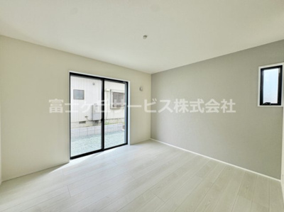 【寝室】 | 豊橋市梅薮町 新築一戸建て | 使い勝手のいい寝室です