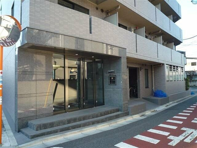 ルーブル豊島園のエントランス