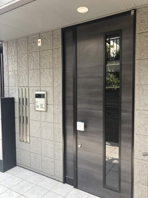 【エントランス】 | フルブルーム三軒茶屋