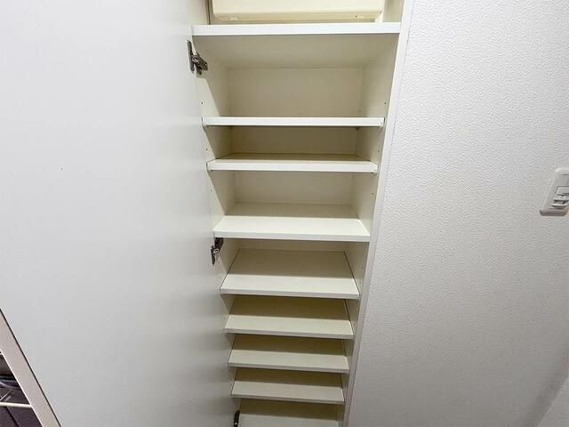 マイナビＳＴＡＹパレス板橋坂下（スカイコート板橋第５）の収納