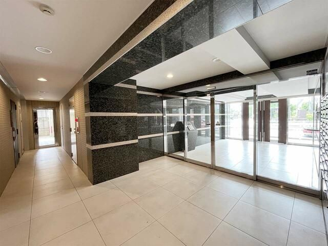 マイナビＳＴＡＹパレス板橋坂下（スカイコート板橋第５）のエントランス