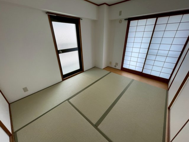 22番館の居間・リビング