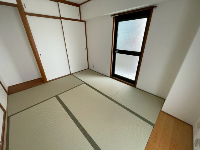 22番館の居間・リビング