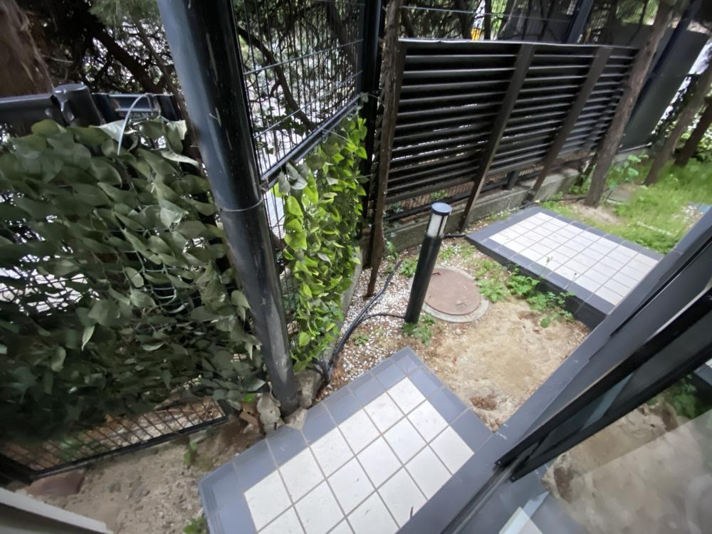 ロイヤル山芦屋の庭