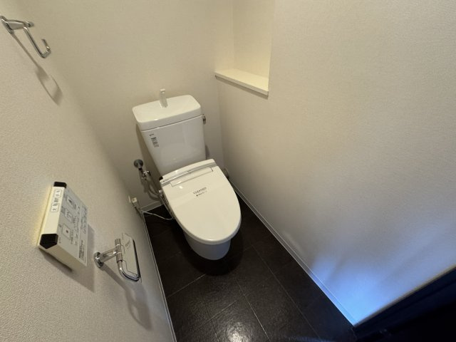 Elementary　Placeのトイレ