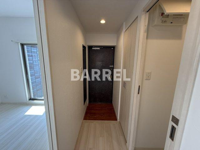 豊中市岡上の町２丁目の賃貸マンションの玄関