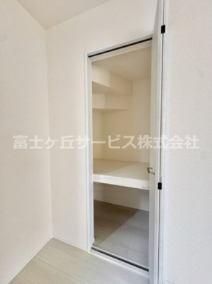 【収納】 | 豊橋市馬見塚町 59期 新築一戸建て 5号棟 | 収納のためのスペースです