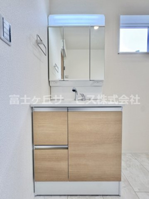 【独立洗面台】 | 豊橋市馬見塚町 59期 新築一戸建て 5号棟 | 独立洗面化粧台が付いています