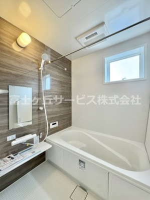 【浴室】 | 豊橋市馬見塚町 59期 新築一戸建て 5号棟 | 落ち着いた空間のお風呂です