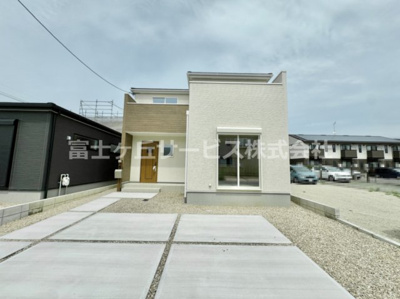 【外観】 | 豊橋市馬見塚町 59期 新築一戸建て 5号棟 | 外観も気になるポイント