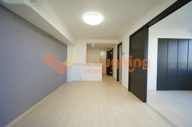 エルグランドパティオ参番館の居間・リビング|ゆったりとした居間です※同シリーズの写真です