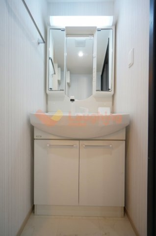 エルグランドパティオ参番館の独立洗面台|独立洗面化粧台付き※同シリーズの写真です