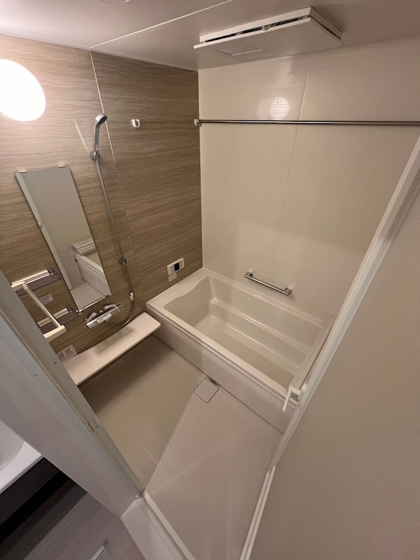 エレナ本山の浴室