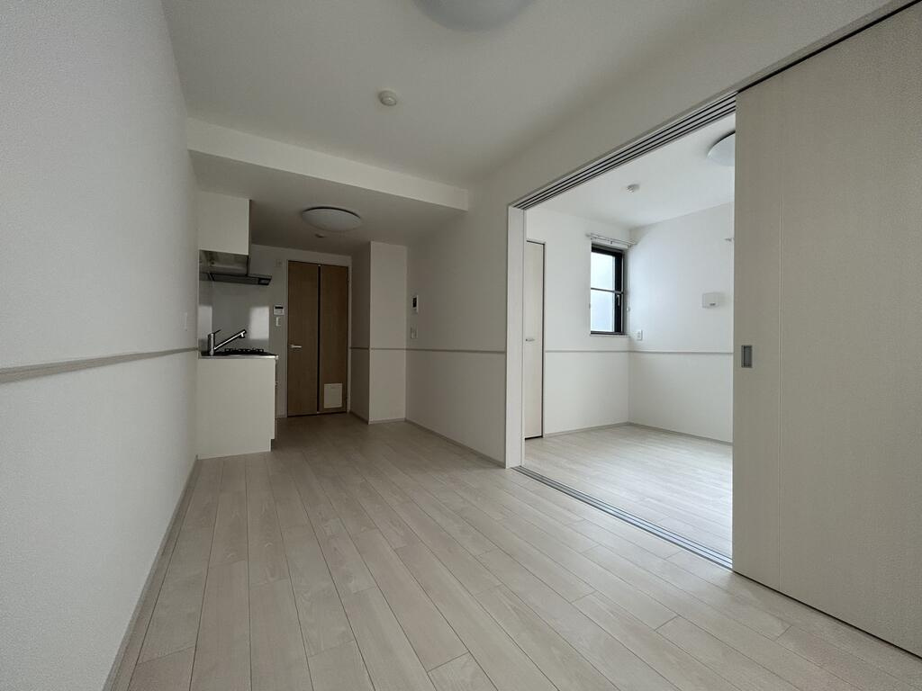 SALENAの居間・リビング