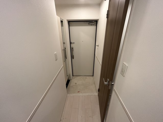 SALENAの玄関