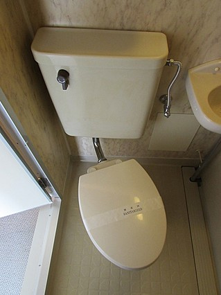 ライオンズマンション神戸西元町のトイレ