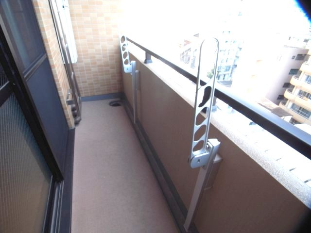 エスペランサ灘駅前のバルコニー