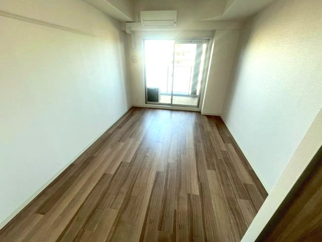 エスライズ神戸三宮山手通2番館の居間・リビング