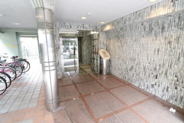 アート永和青木のロビー