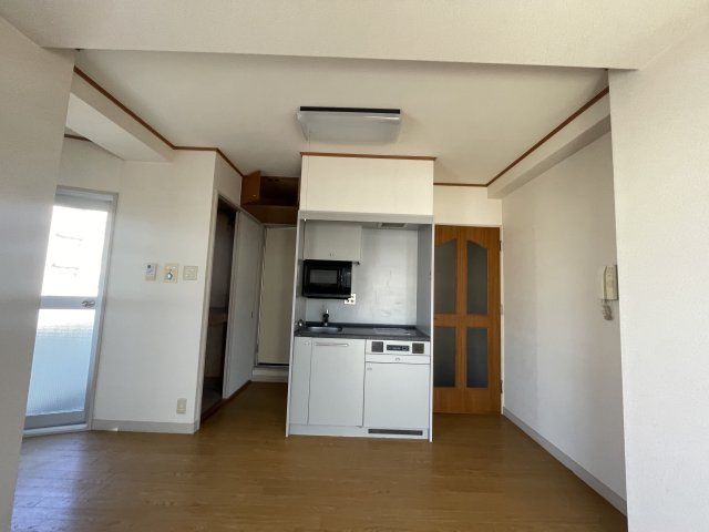 ヒルズ六甲の居間・リビング