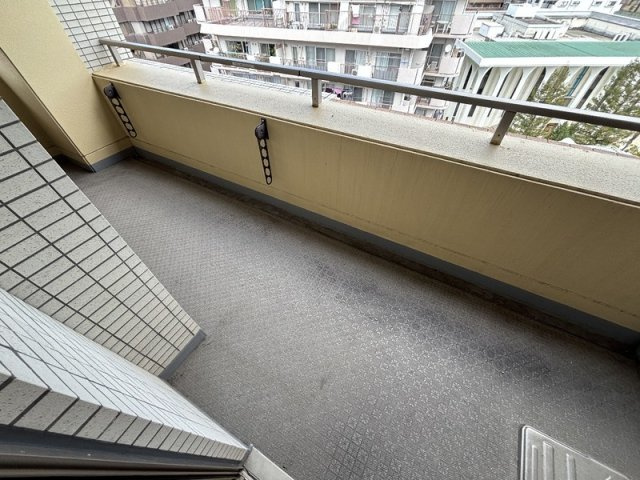 ワコーレ三宮ランドマークシティのバルコニー