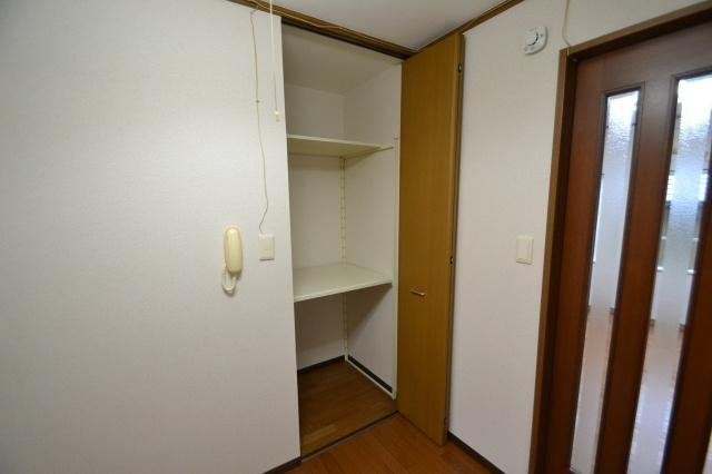 原田マンション船寺の収納