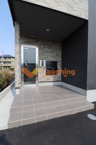 BRAVE BASE合川のエントランス