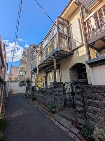 三鷹市下連雀中古戸建の外観