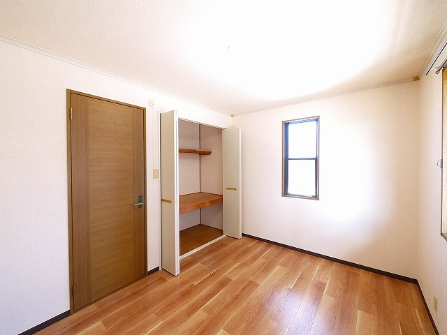 グリーンハウス・ヴィラの洋室