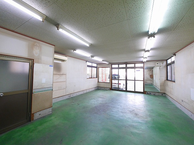四条大路２丁目店舗事務所の内装