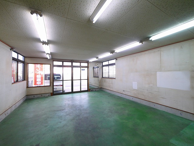 四条大路２丁目店舗事務所の内装