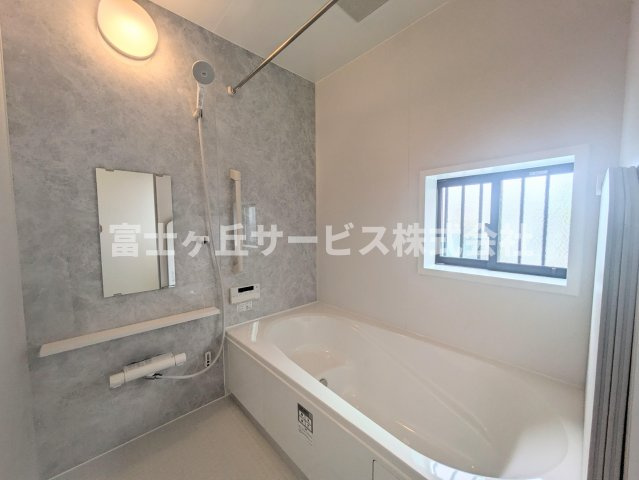 【浴室】 | 浜松市中央区参野町 新築一戸建て A号棟 | 風呂です