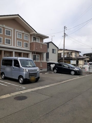 メゾンＲＭの駐車場