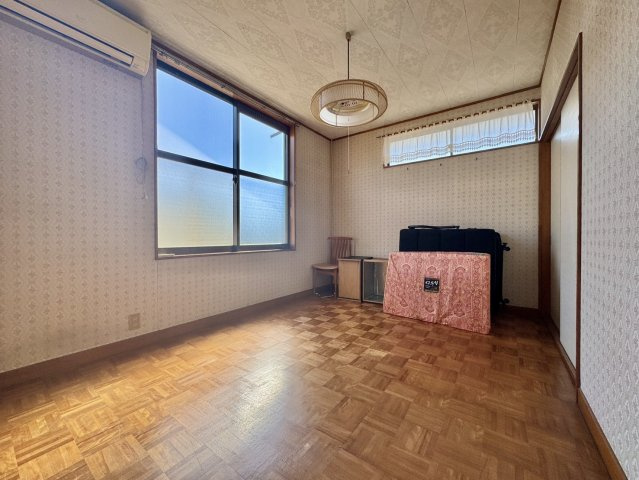 水戸市双葉台中古戸建の洋室