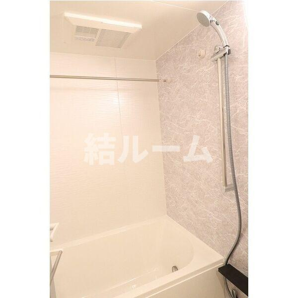 文京区関口１丁目の賃貸マンションの浴室