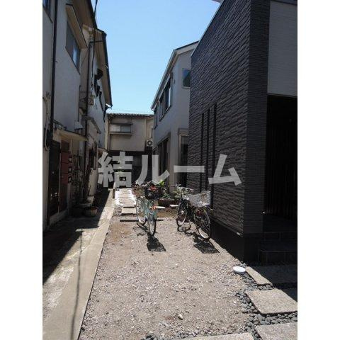 北区上十条５丁目のアパートのエントランス