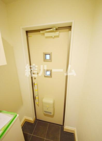 北区上十条５丁目のアパートの玄関