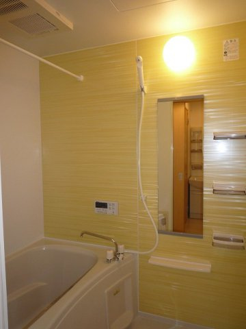 南青山ガーデンハイツの浴室