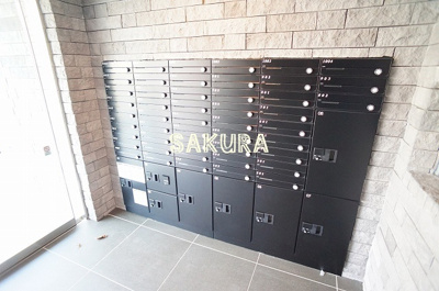 【その他共用部分】 | クレヴァンス川崎鹿島田 | 不在時にも便利な宅配ＢＯＸ付きです♪