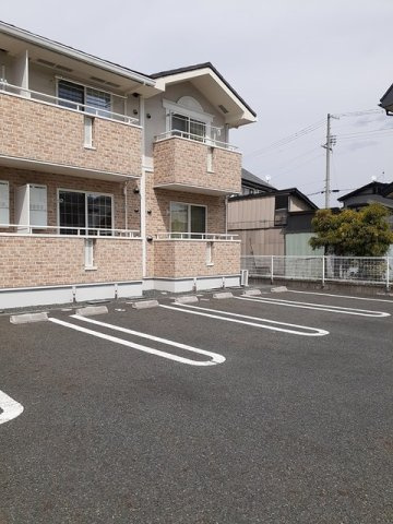 シャンティーの駐車場